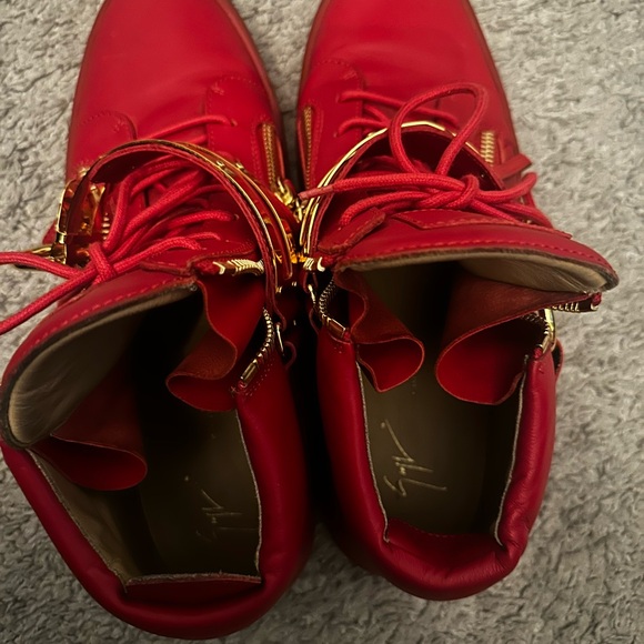 Red and Gold Giuseppe Zanotti size 14 excellent condition - Picture 3 of 5
